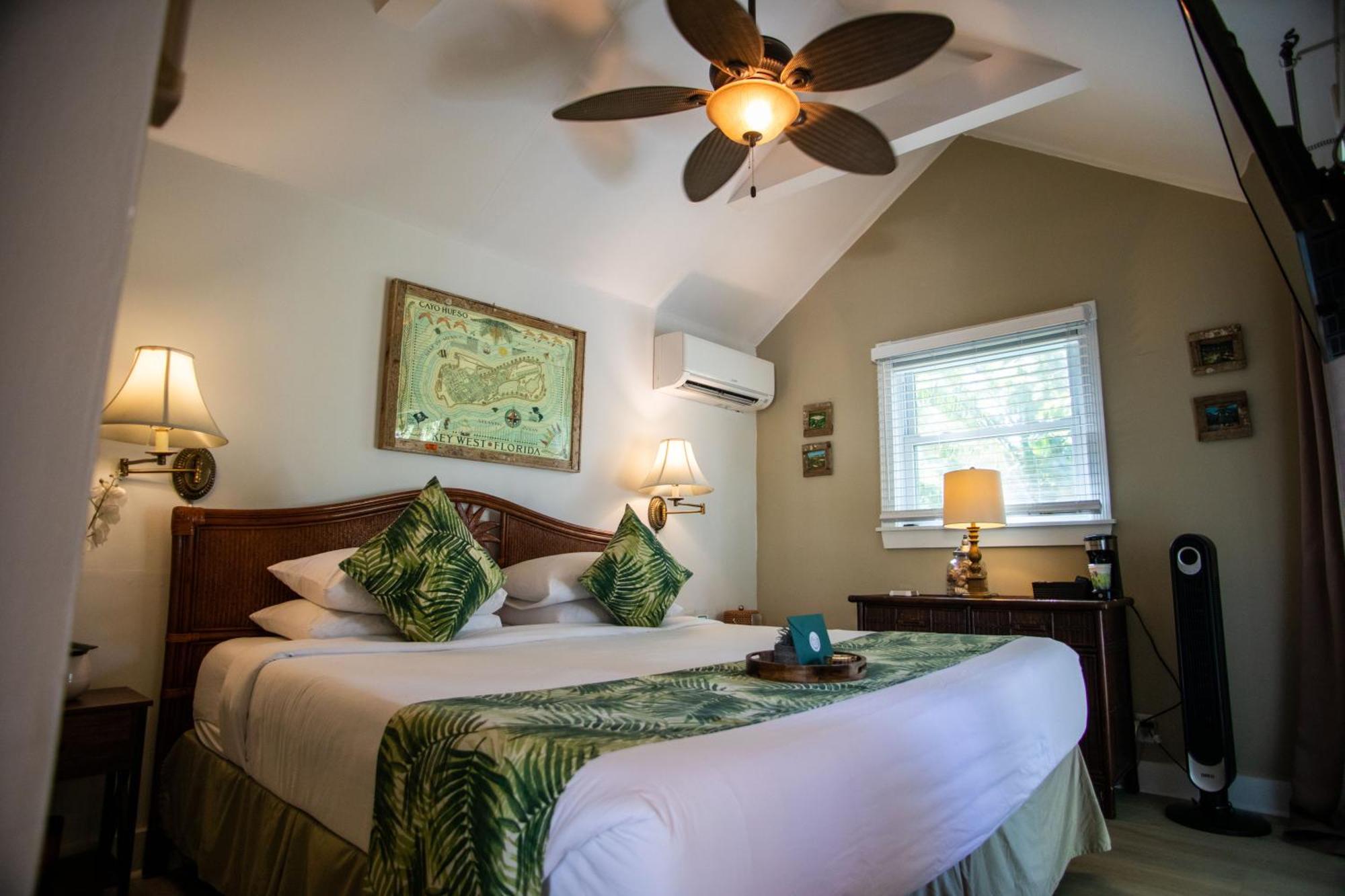 Andrews Inn & Garden Cottages Key West Bagian luar foto