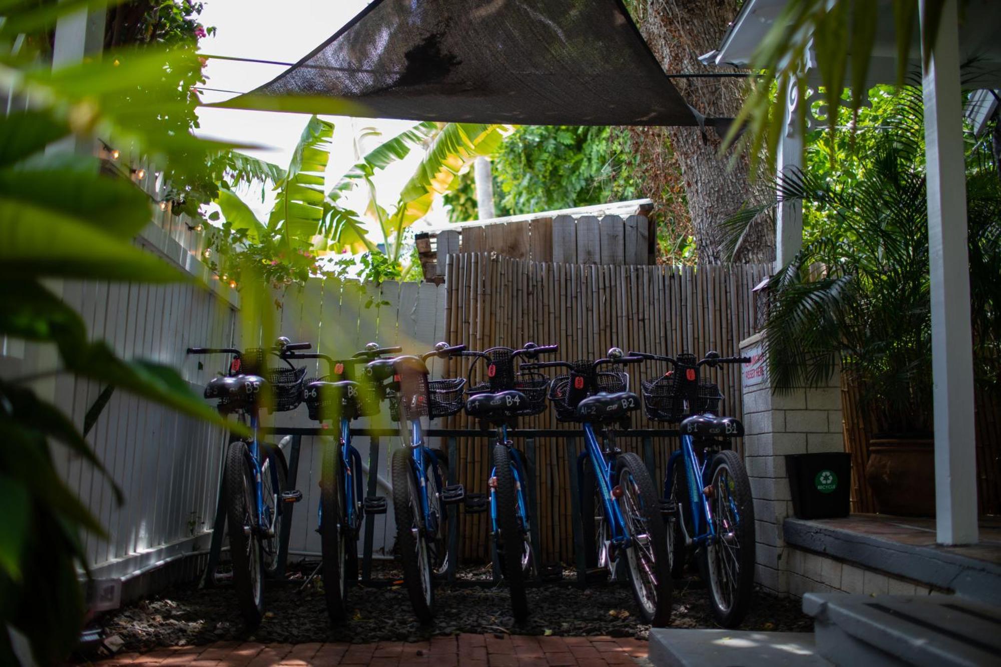 Andrews Inn & Garden Cottages Key West Bagian luar foto